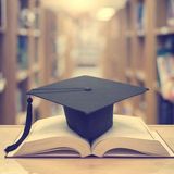 Πρόσκληση για χορήγηση μεταπτυχιακών υποτροφιών στο εξωτερικό, ακαδημαϊκού έτους 2024-25 από τα έσοδα της Δωρεάς Κων/νου Δεϊρμενδζόγλου